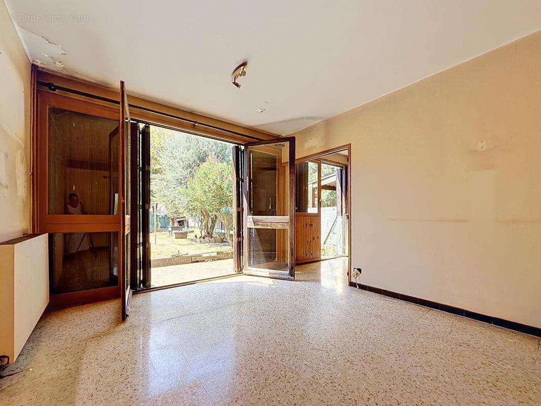 Maison 108 m² à Valence  - photo 2