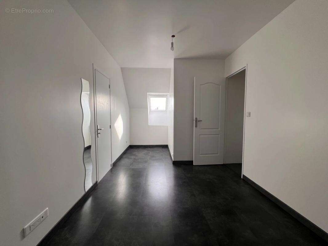 Maison à DAMMARTIN-EN-GOELE