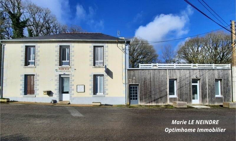Maison à MUR-DE-BRETAGNE