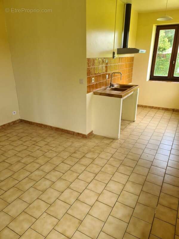 Maison à BOUDY-DE-BEAUREGARD