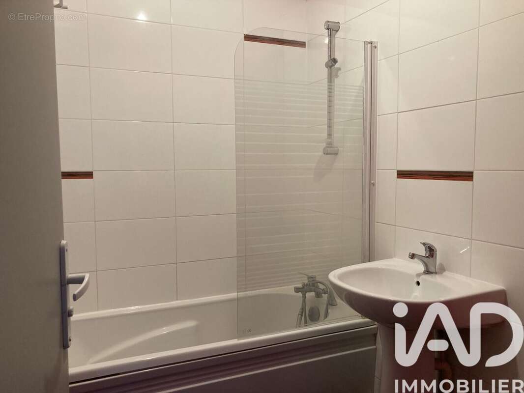 Photo 9 - Appartement à HEROUVILLE-SAINT-CLAIR