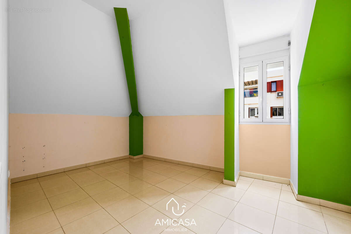 Appartement à SAINT-DENIS