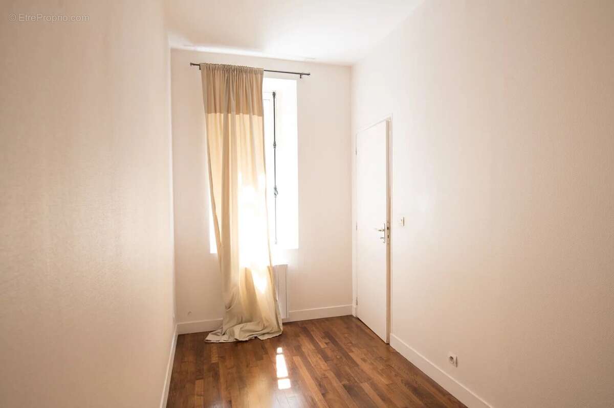 Appartement à VERSAILLES