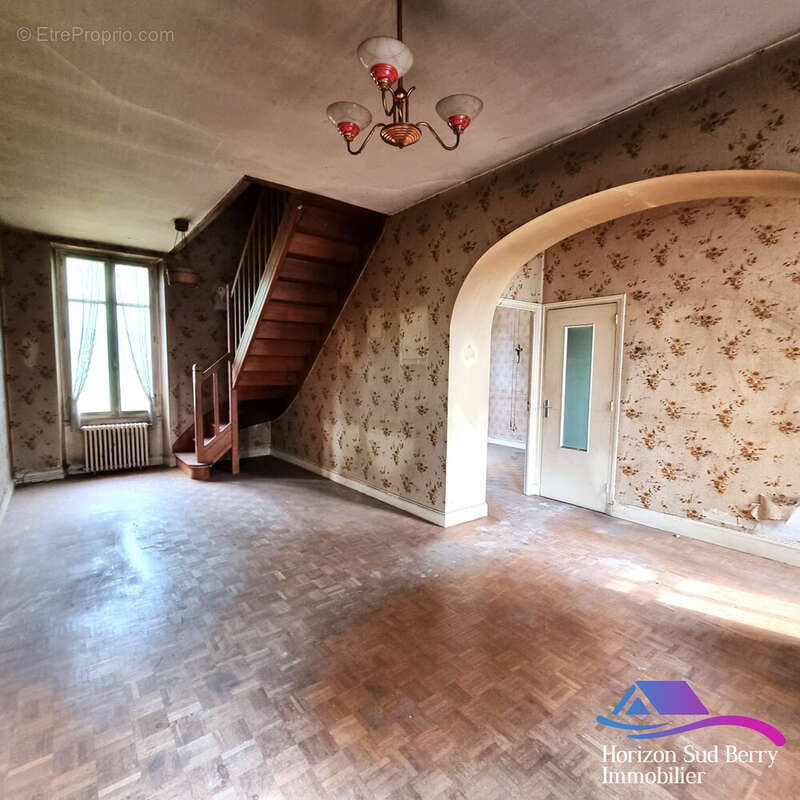 salon - Maison à LACS