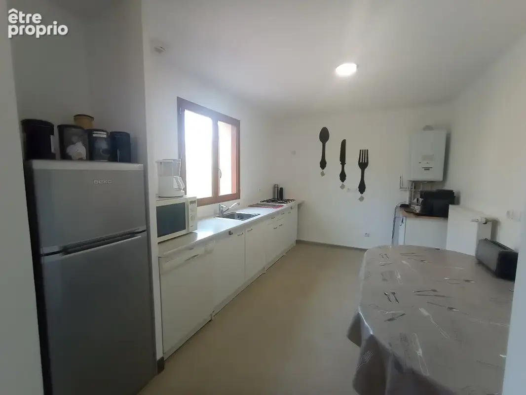 Pavillon, sous-sol, 4 chambres - photo 3