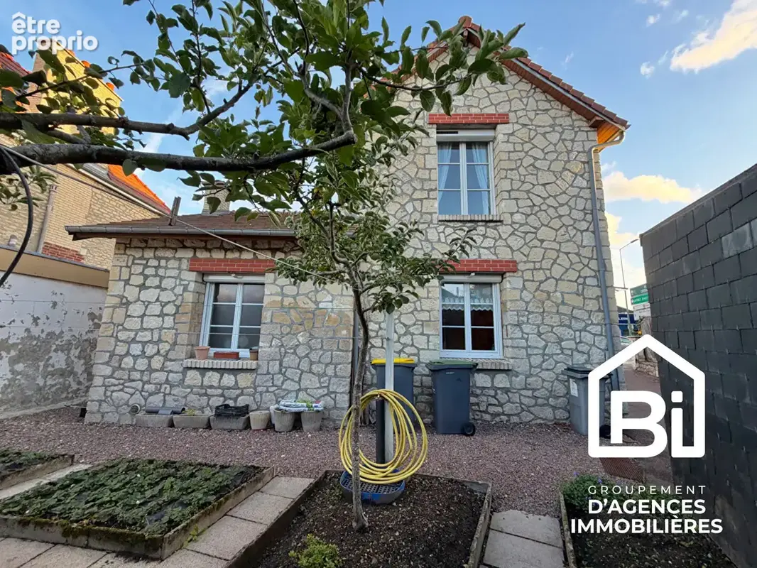 Maison individuelle années 30 - 70 m2 - Rive droite - photo 1