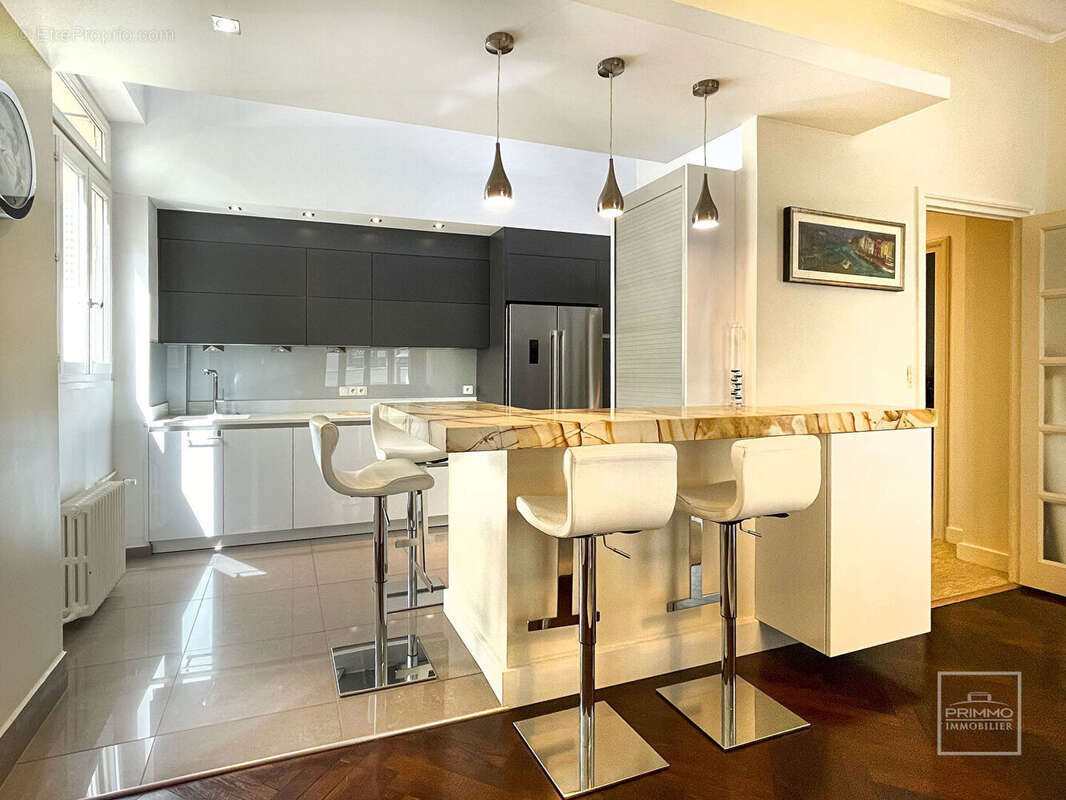 Appartement à LYON-6E