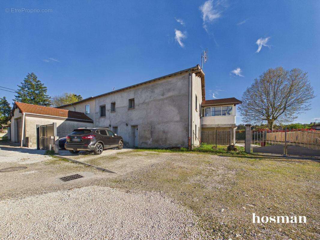 Appartement à HEYRIEUX