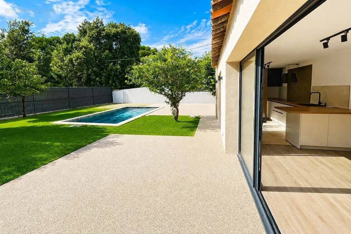 Maison à ANTIBES