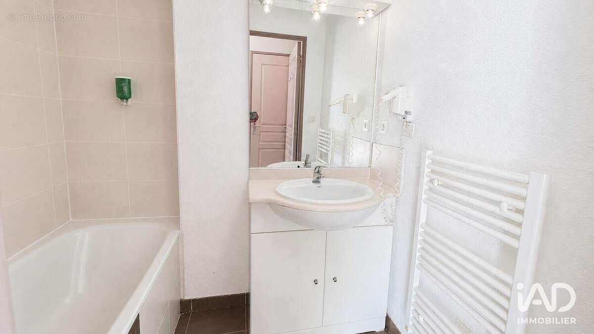 Maison 34 m² à Colombiers  - photo 7