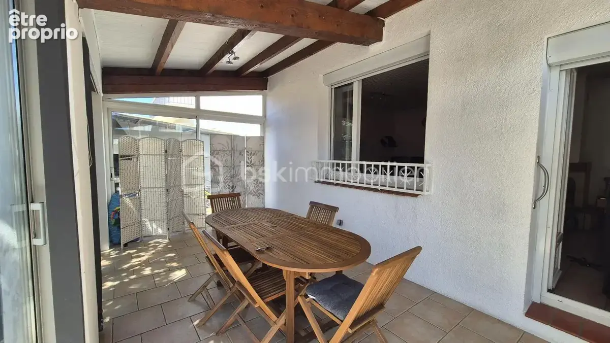 A vendre maison de ville 3 faces de 138m² sur terrain de 250m² a elne - centre ville - cinq chambres - garage exceptionnel - ver - photo 24