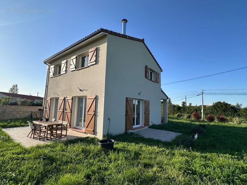 Maison à SAINT-HILAIRE