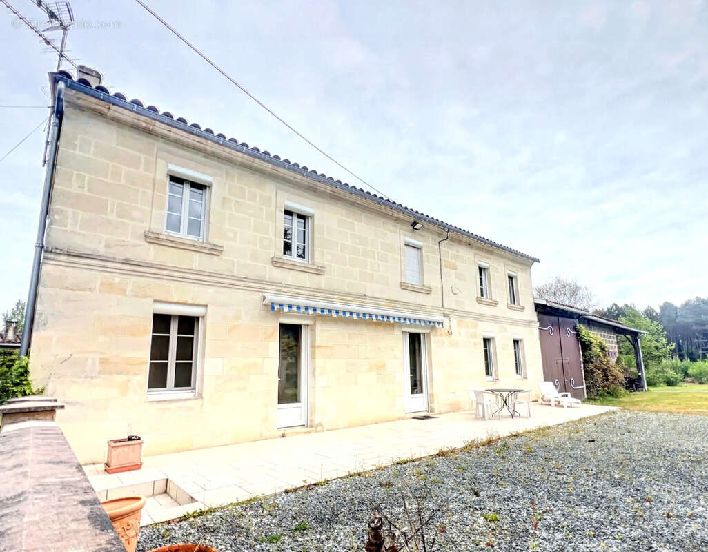 Maison à ABZAC