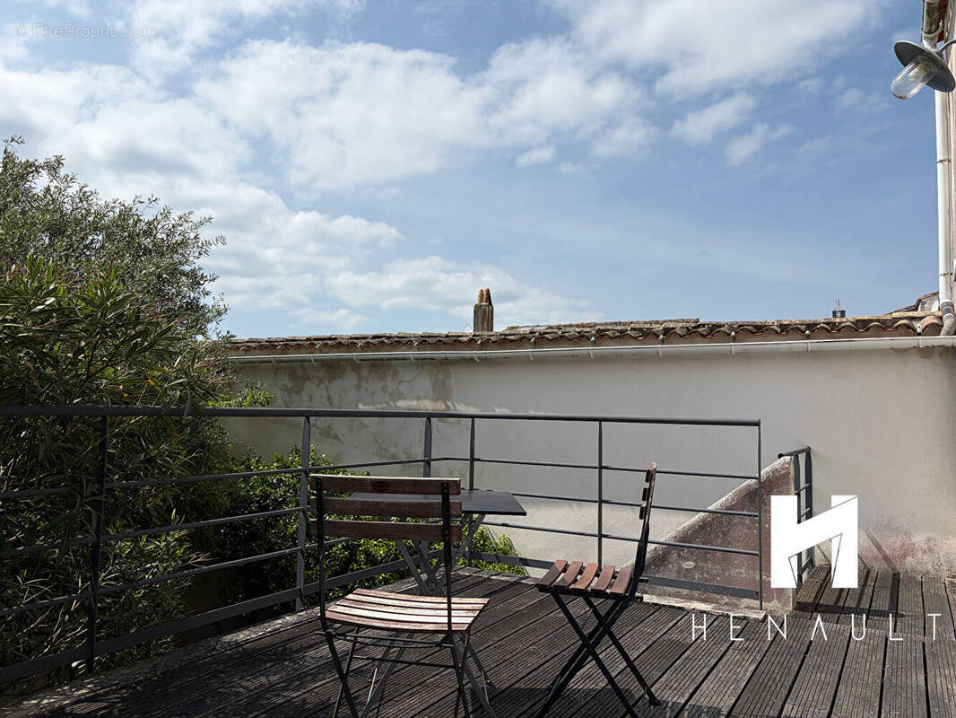 Appartement à LA FLOTTE