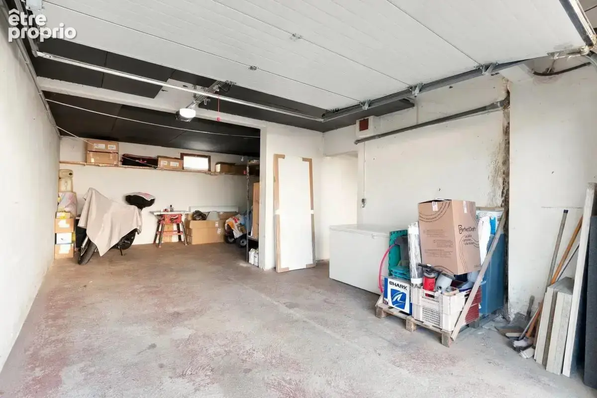 Maison de 8 pièces de 200 m² à Challonges - photo 16