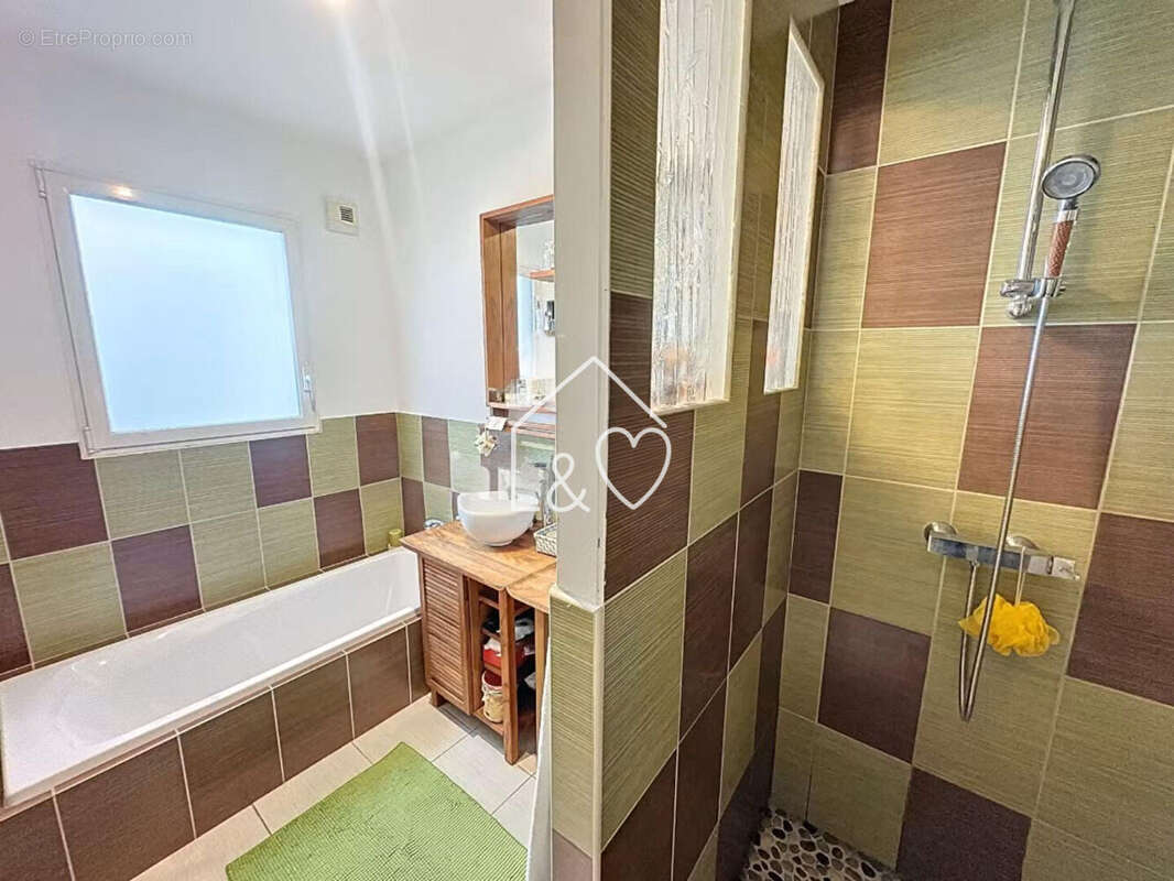 Maison à SAINT-LYPHARD