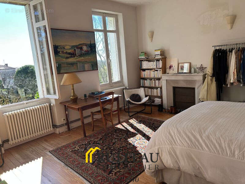 Maison à SAINT-ANDRE-DE-CUBZAC
