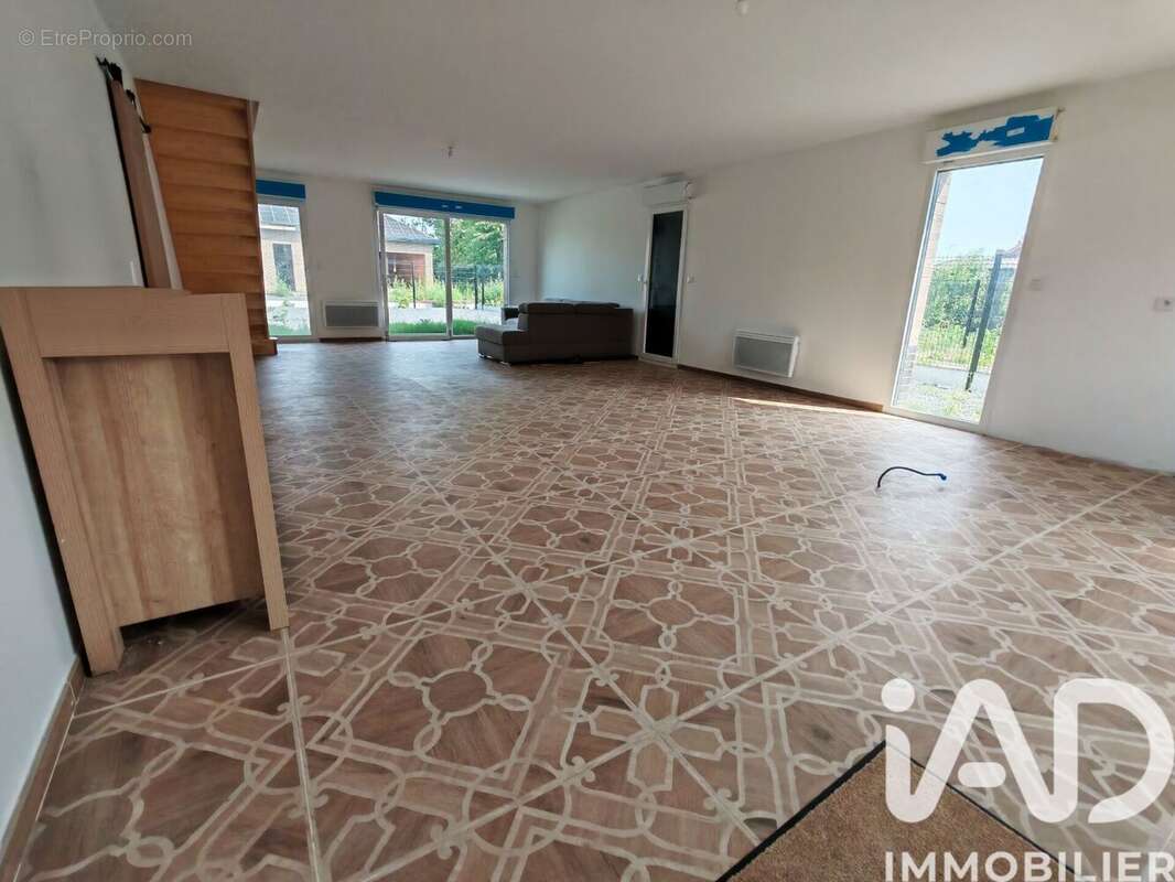 Photo 2 - Maison à RAISMES