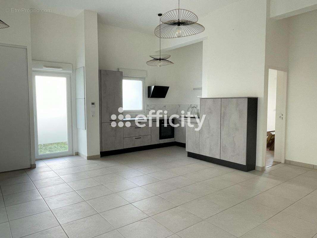 Appartement à LAGORD