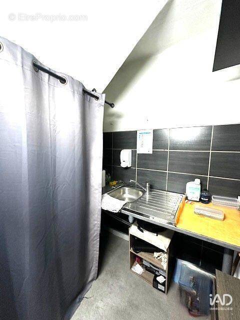 Photo 1 - Commerce à PONT-SAINT-PIERRE