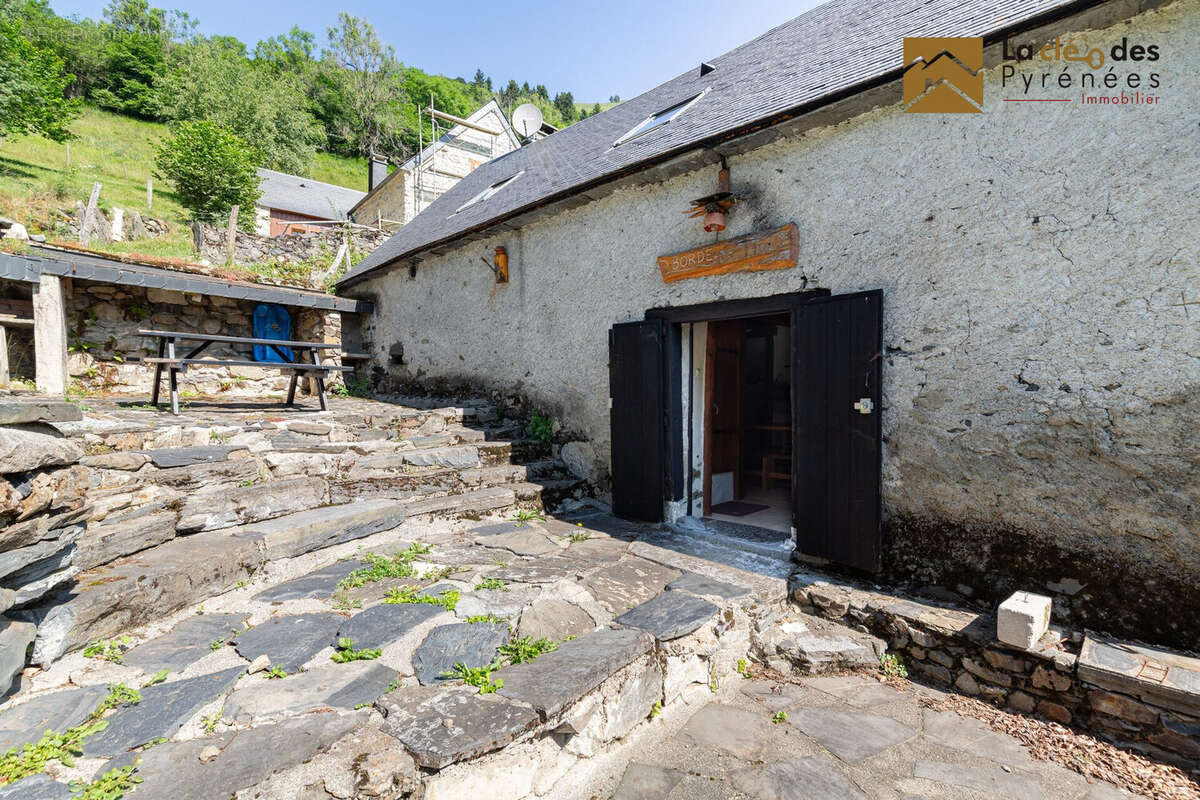 Maison à SAINT-LARY-SOULAN