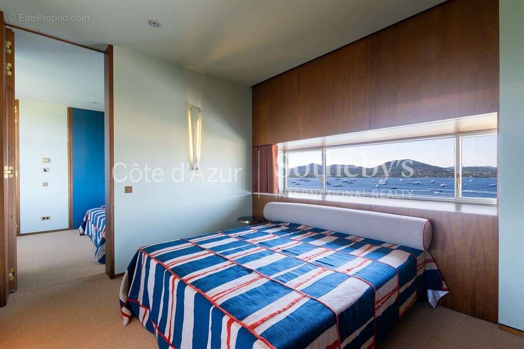 Appartement à SAINT-TROPEZ