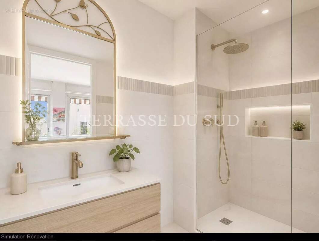 Appartement à MARSEILLE-6E
