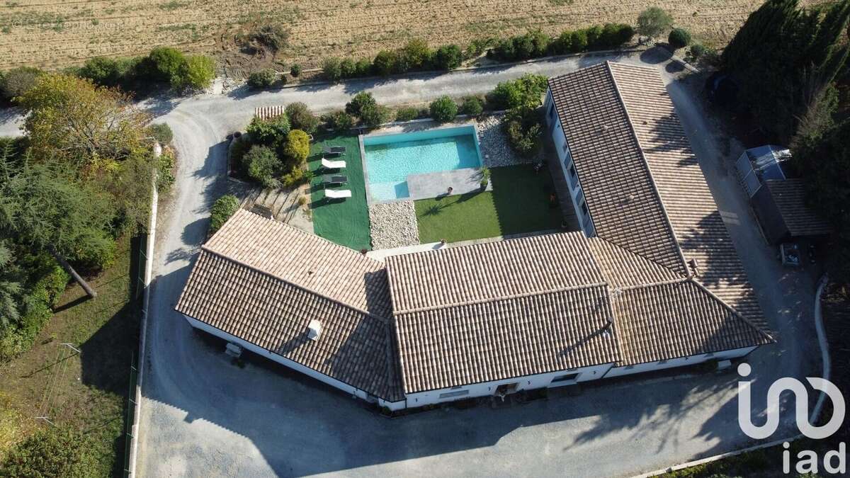 Photo 2 - Maison à LAVALETTE