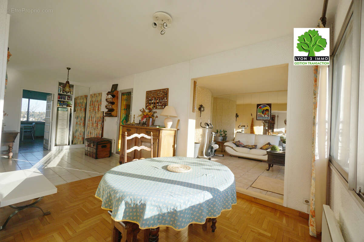 Appartement à FRANCHEVILLE