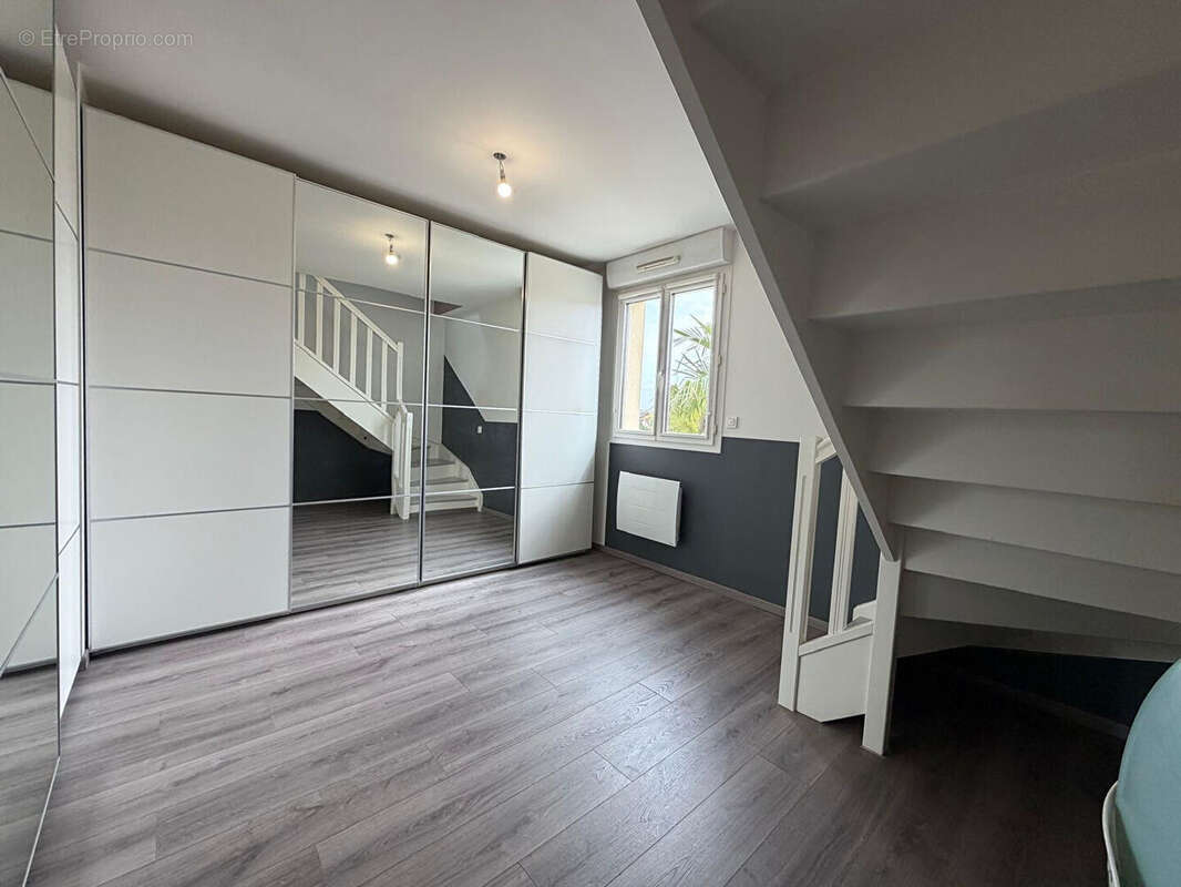 Maison à SAINT-FARGEAU-PONTHIERRY