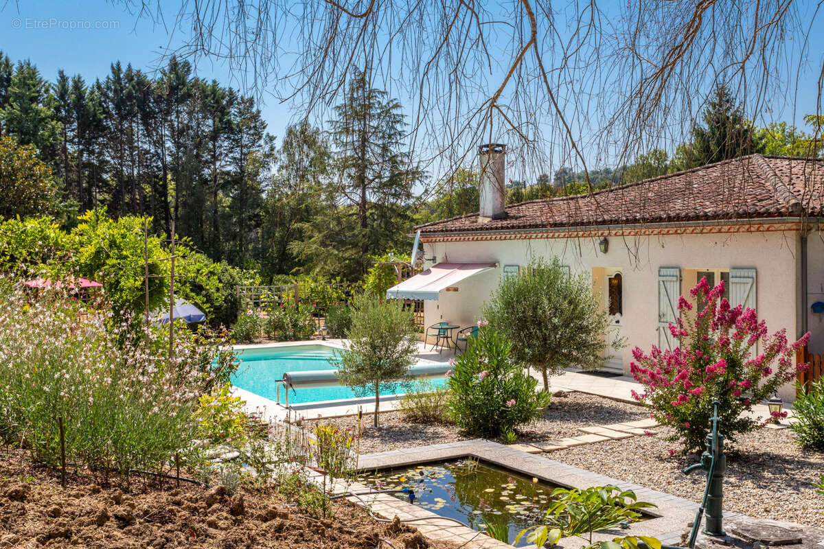 Maison de campagne, garage, piscine, terrain. - photo 44