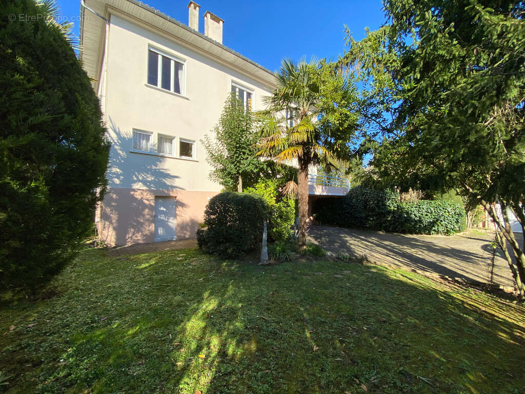 Maison à VILLENEUVE-SUR-LOT