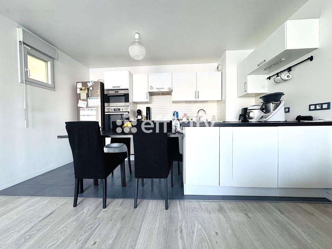 Appartement à VITRY-SUR-SEINE