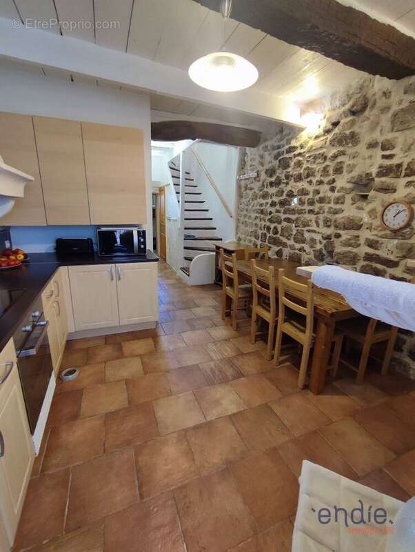 Appartement à LORGUES