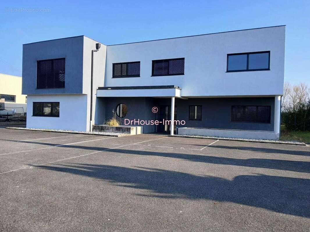 Commerce à WETTOLSHEIM
