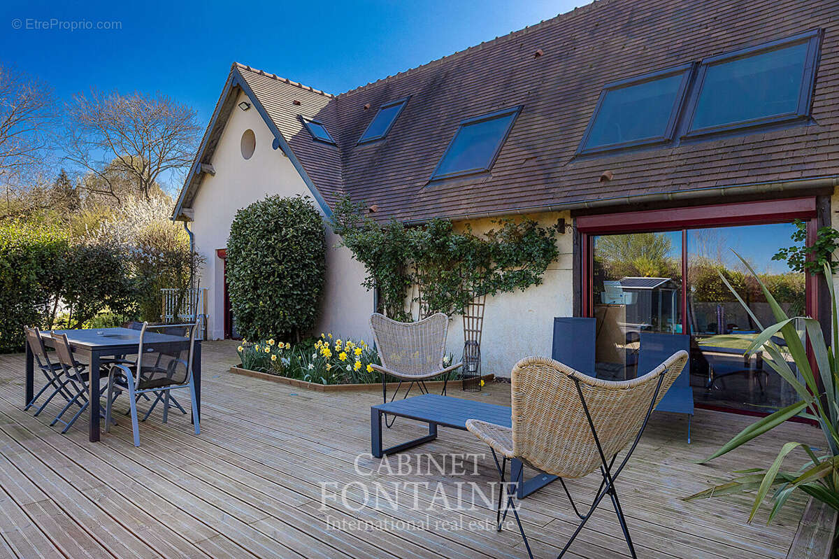 Maison à SAINTE-GENEVIEVE