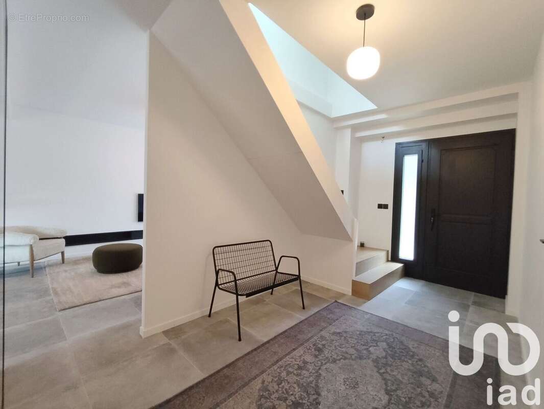 Photo 3 - Maison à LIVRY-GARGAN