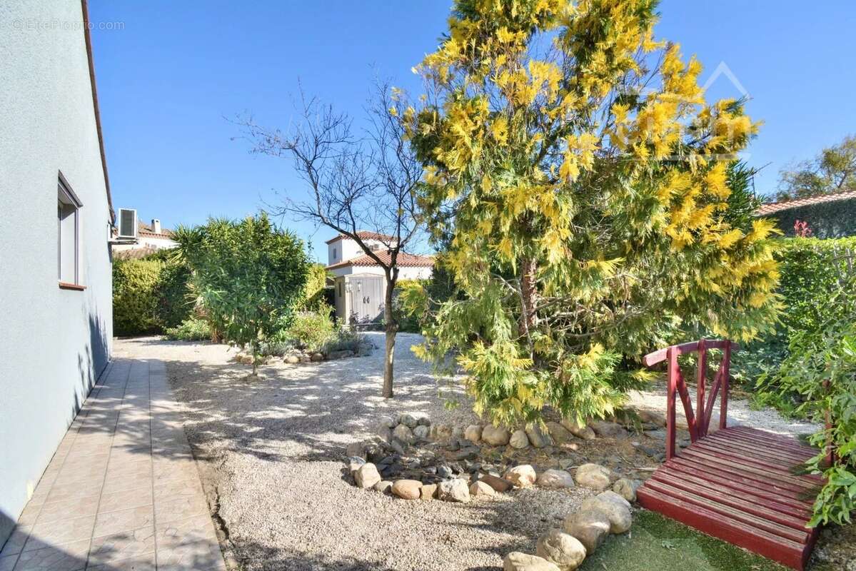 Maison à SAINT-CYPRIEN