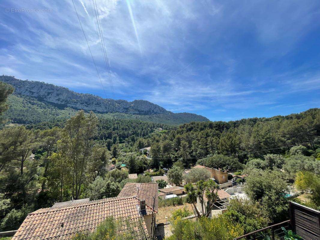 Maison à LA VALETTE-DU-VAR