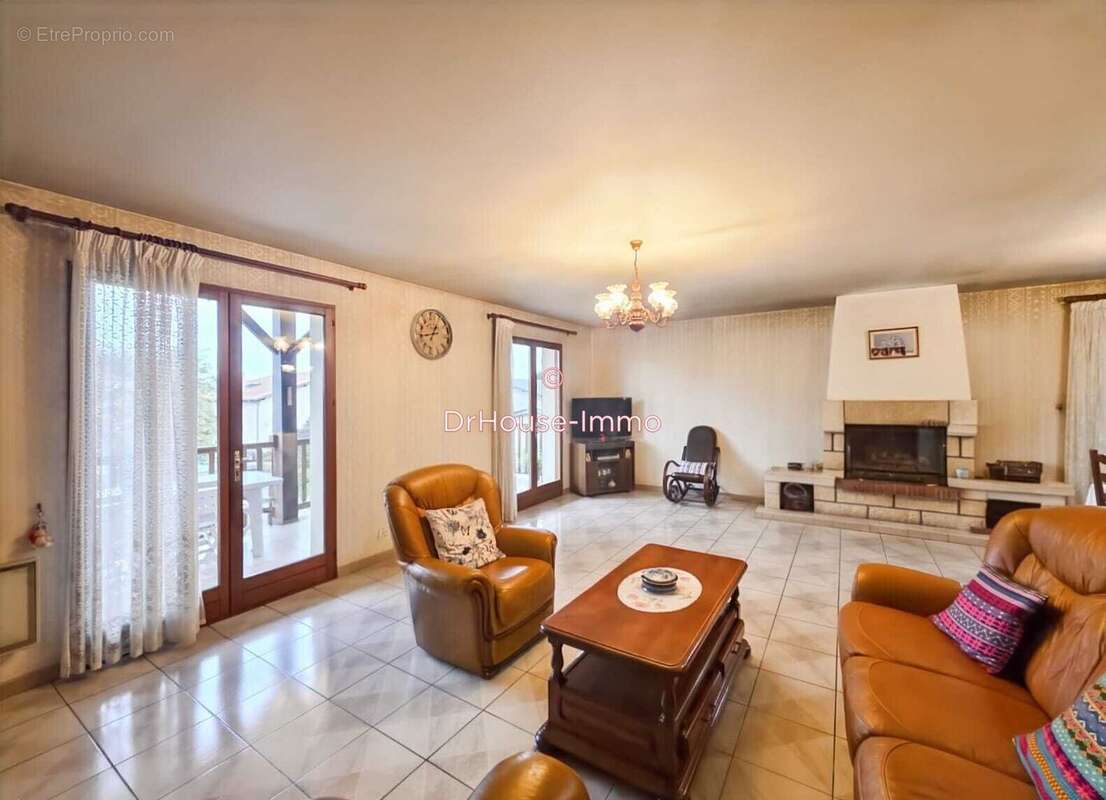 Maison à MERIGNAC