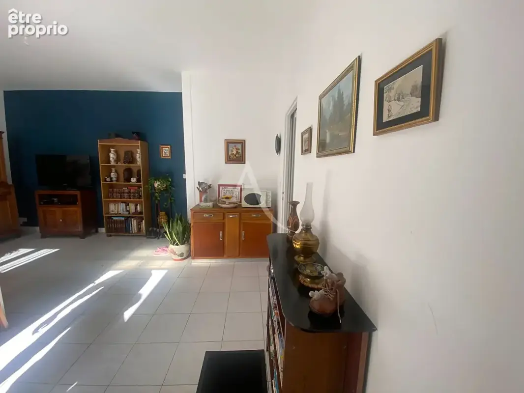 Maison de fond de cour avec extérieur et dépendance - photo 7