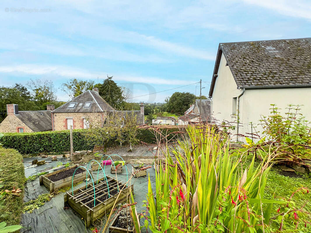 Maison à TINCHEBRAY