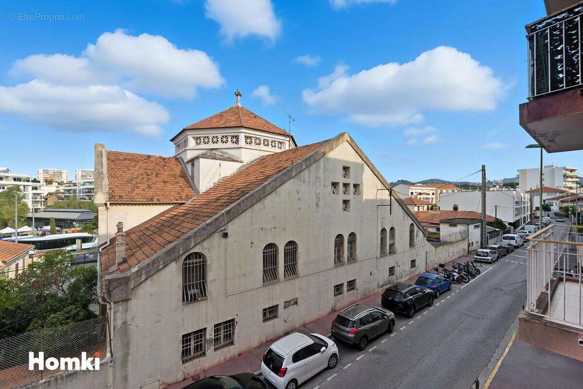 Appartement à LE CANNET