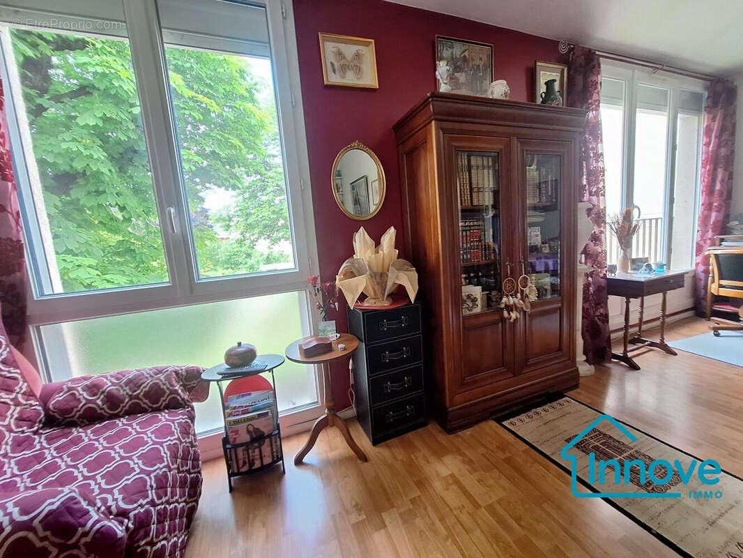 Appartement à BOUGIVAL