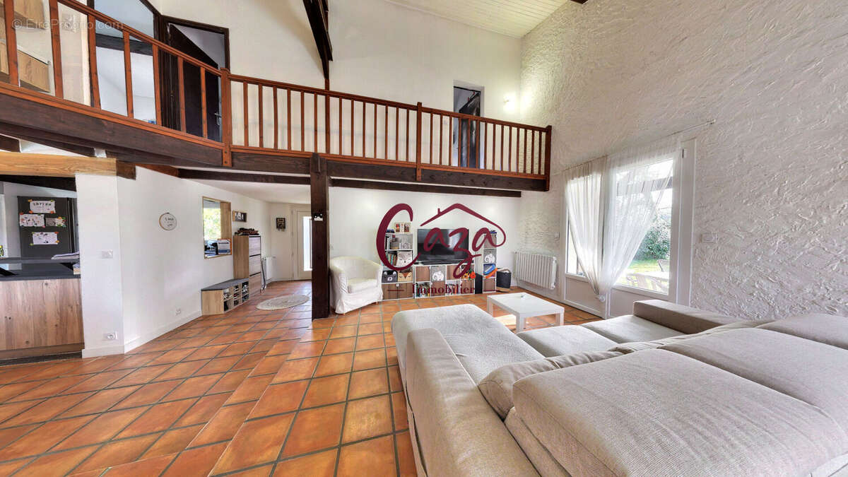 Landaise de charme rénovée - Maison familiale - Beaux volumes - photo 4