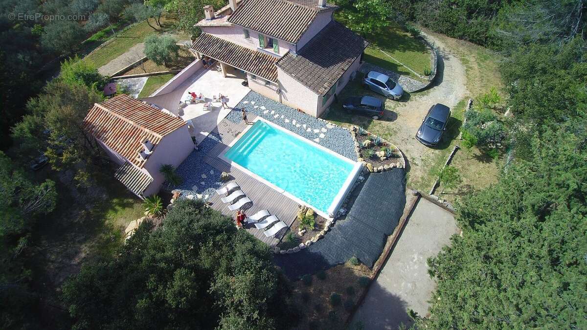 Maison à LORGUES