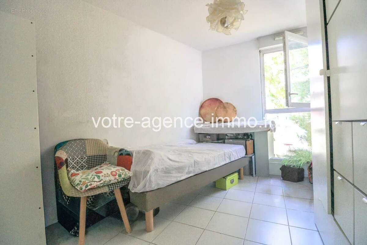 Nice ouest- 4 pièces traversant avec terrasse, possibilité garage  et cave – RÉSIDENCE RÉCENTE - photo 14