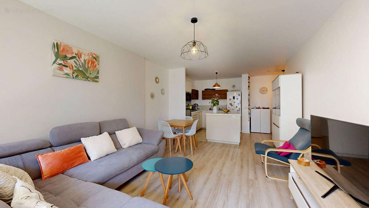 Appartement à NANTERRE