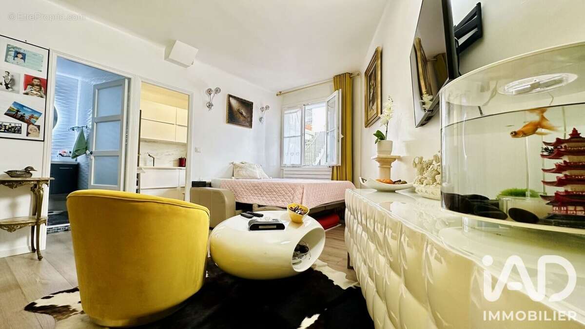 Photo 3 - Appartement à PARIS-16E