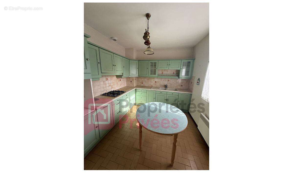 Maison à COSNE-COURS-SUR-LOIRE